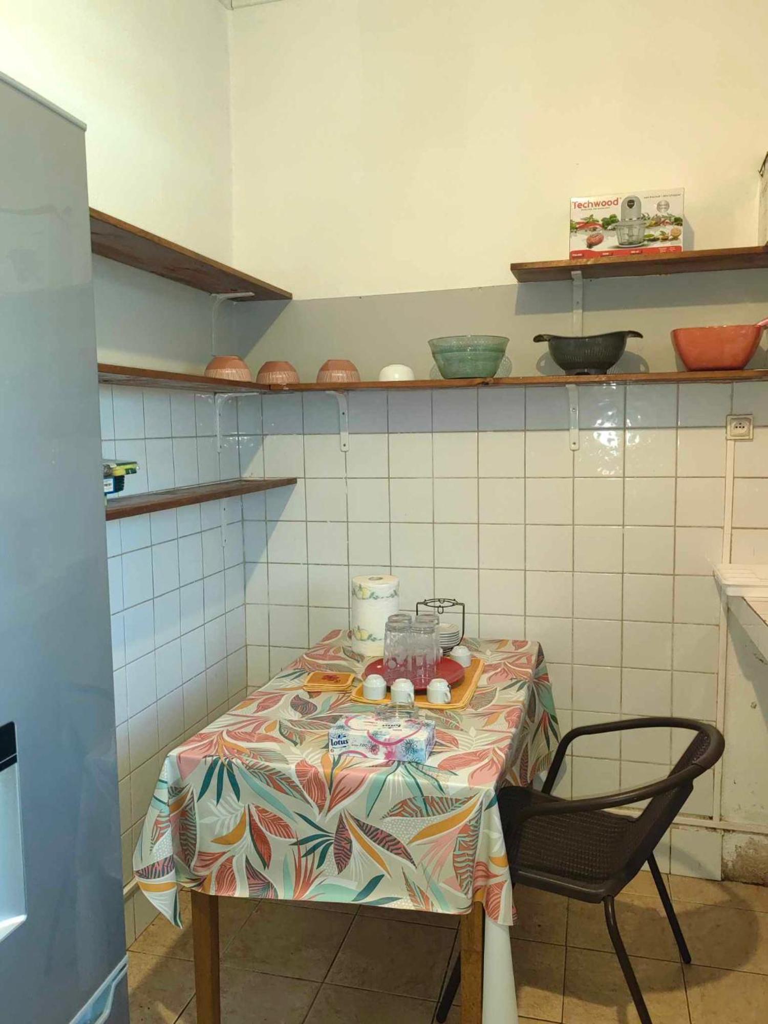 Ami Lodge Mamoudzou Екстер'єр фото